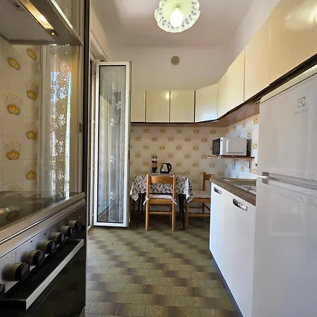 شقة Spacious Flat With Terrace, Sea & Finalborgo - Bike Room فينالي ليغوري