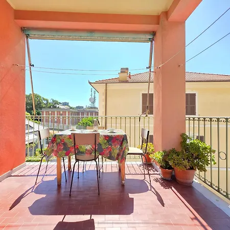 Spacious Flat With Terrace, Sea & Finalborgo - Bike Room شقة فينالي ليغوري